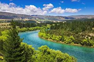 Australia Collection: The Clutha River, Central Otago, South Island, New Zealand