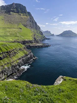 Faroe Prints: The coast near Gasadalur. The island Vagar