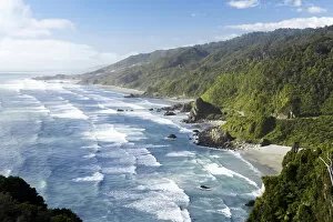 Images Dated 3rd October 2005: Coastline north of Irimahuwhero Viewpoint, Paparoa National Park, West Coast, South Island
