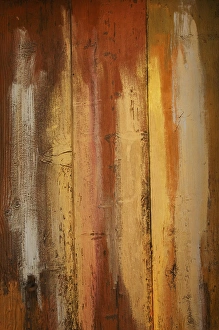 Images Dated 20th April 2012: Color door, Roussillon, France