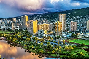 Images Dated 24th January 2024: Colorful Ala Wai Canal, Honolulu, Oahu, Hawaii