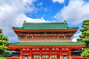 Kyoto Prints: Colorful large red gate Otenmon