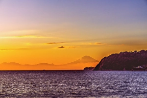 Images Dated 3rd January 2024: Colorful sunset, Kamakura Beach, Kanagawa, Japan