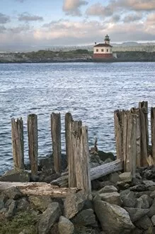 Images Dated 21st June 2007: Coquille River lighthouse, Oregon, USA
