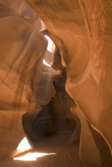 Images Dated 14th June 2006: The Corkscrew in Upper Antelope Canyon, Navajo Reservation, Arizona, US, June 14, 2006