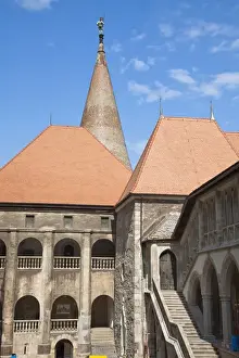 Images Dated 14th September 2009: Corvins Castle (Corvinesti or Hunedorestilor) courtyard Europe, Eastern Europe