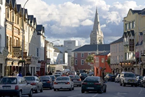Images Dated 26th May 2007: County Kerry, Ireland, Killarney, street, traffic, downtown