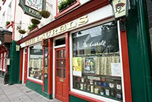 Images Dated 26th May 2007: County Kerry, Ireland, Ring of Kerry, peninsula, pub