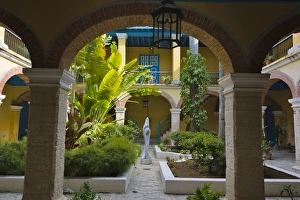 Images Dated 3rd December 2012: Courtyard in building in the historic center, Havana, UNESCO World Heritage site, Cuba