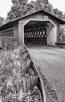 Images Dated 2028: Covered Bridges of Vermont by river Henry Bridge in Bennington VT 1840 wood wooden red