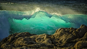 Images Dated 15th February 2012: Crashing Pacific Ocean Waves-green translucent