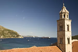 Images Dated 6th July 2007: CROATIA, Dubrovnik. View from Old City Walls Walk