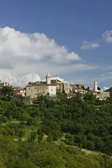 Istria Prints: CROATIA, Istria, PLOMIN. Town view of east Istrian town