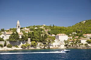 Images Dated 9th July 2007: CROATIA, Lopud Island. Boat tour of Elaphite Islands from Dubrovnik