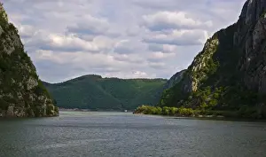 Cruising down the Danube River, throught the Kazan gorge of the Iron Gate throught