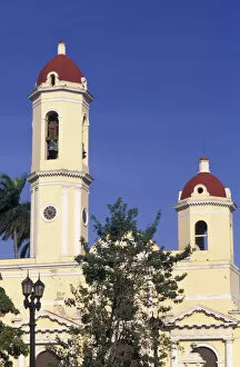 Images Dated 5th October 2004: Cuba, Cathedral of Immaculate Conception, Cien Fuergos