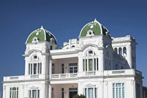 Images Dated 9th March 2012: Cuba, Cienfuegos Province, Cienfuegos, Punta Gorda, Club Cienfuegos, yacht club