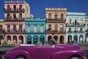Havana Prints: Cuba, Havana. City scenic. Credit as: Jim Zuckerman / Jaynes Gallery / DanitaDelimont