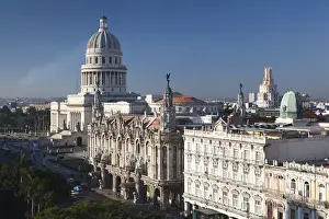 Cuba, Havana, elevated city view towards the Capitolio Nacional, morning with El