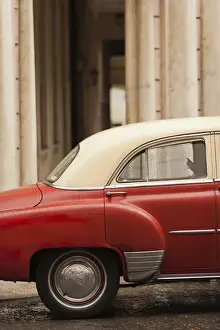 Images Dated 4th March 2012: Cuba, Havana, Havana Vieja, morning view of Old Havana street with 1950s-era US car