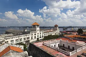 Images Dated 2nd March 2012: Cuba, Havana, Havana Vieja, Plaza de San Francisco de Asis, Port Buildings, elevated view