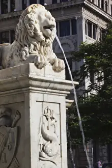 Images Dated 4th March 2012: Cuba, Havana, Havana Vieja, Plaza de San Francisco de Asis, Fuente de los Leones