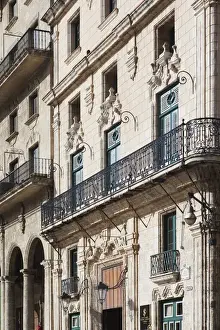 Images Dated 4th March 2012: Cuba, Havana, Havana Vieja, Plaza de San Francisco de Asis