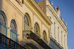 Images Dated 5th March 2012: Cuba, Havana, Havana Vieja, Plaza Vieja, renovated buidlings