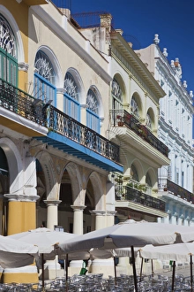 Images Dated 4th March 2012: Cuba, Havana, Havana Vieja, Plaza Vieja, renovated buildings