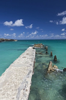 Images Dated 17th March 2012: Cuba, Havana Province, Playas del Este, Playa Jibacoa beach, pier