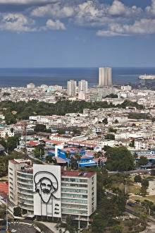 Images Dated 3rd March 2012: Cuba, Havana, Vedado, Plaza de la Revolucion, building with portrait of revolutionary