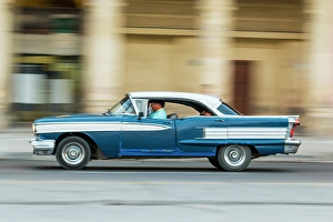 Blur Prints: Cuba, Havana. Vintage 1958 Oldsmobile. (Editorial Use Only)