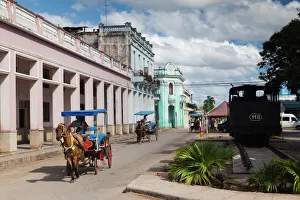 Communist Prints: Cuba, Matanzas Province, Colon, horse drawn taxi, NR