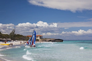 Images Dated 15th March 2012: Cuba, Matanzas Province, Varadero, Varadero Beach