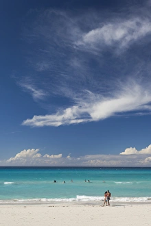 Images Dated 15th March 2012: Cuba, Matanzas Province, Varadero, Varadero Beach
