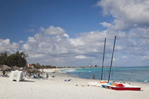 Images Dated 17th March 2012: Cuba, Matanzas Province, Varadero, Varadero Beach