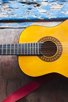 Images Dated 11th March 2012: Cuba, Sancti Spiritus Province, Trinidad, Cuban guitar