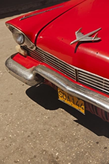 Images Dated 12th March 2012: Cuba, Sancti Spiritus Province, Trinidad, 1950s-era US-made Plymouth car
