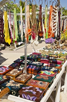Craft Prints: Cuba. Souvenirs
