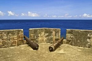 Images Dated 20th July 2007: Curacao. Fort Beekenburg Caracas Bay