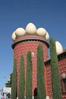 Images Dated 5th November 2005: Dali Museum, Galata tower, Catalonia. Spain