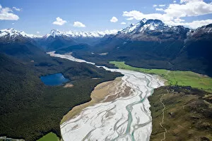 Images Dated 18th September 2006: Dart River, near Glenorchy, South Island, New Zealand - aerial