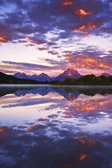 Dawn light over the Tetons from Oxbow Bend, Grand Teton National Park, Wyoming, USA