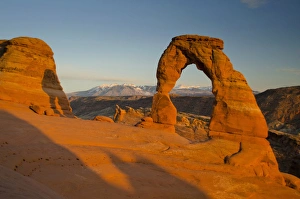 Images Dated 3rd April 2012: Delicate Arch, Arches National Park, Utah, US