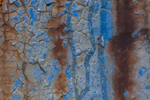 Images Dated 27th April 2019: Details of rust and paint on metal