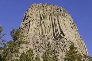 Images Dated 5th September 2006: Devils Tower National Monument, Wyoming, North America, USA. South Side of Devils Tower