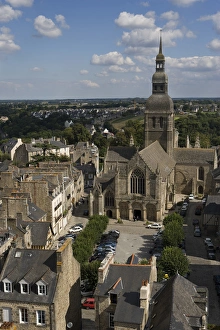 Images Dated 18th September 2005: Dinan, Cote d Armor, Brittany, France