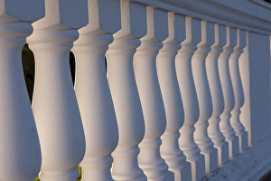 Images Dated 8th March 2011: Dominican Republic, Punta Cana, Higuey, Bavaro, Riu Palace, white balustrade