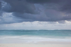 Images Dated 24th December 2009: Dominican Republic, Punta Cana Region, Bavaro, Bavaro beach, dawn