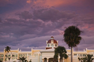 Images Dated 24th December 2009: Dominican Republic, Punta Cana Region, Bavaro, Iberostar Grand Hotel, exterior, dusk